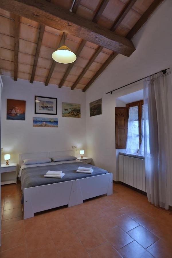 Bed and Breakfast Podere San Francesco Вольтерра Екстер'єр фото