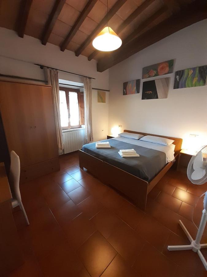 Bed and Breakfast Podere San Francesco Вольтерра Екстер'єр фото