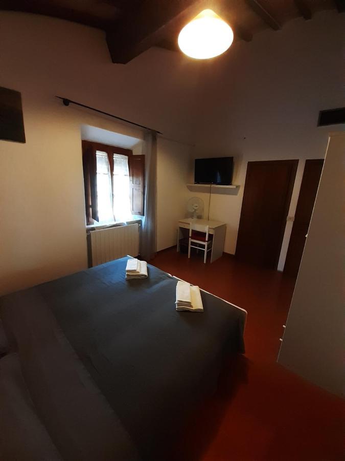 Bed and Breakfast Podere San Francesco Вольтерра Екстер'єр фото